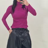 FARA fuchsia sweater